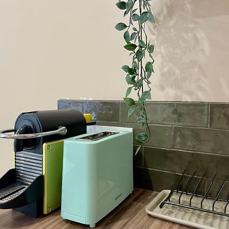 Studio Malibu Central, Lumineux Et Confortable Appartement Hyères Buitenkant foto