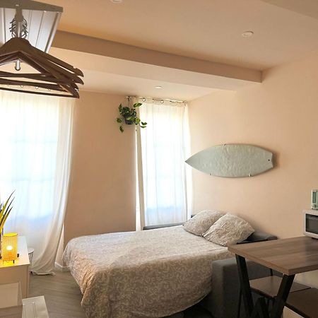 Studio Malibu Central, Lumineux Et Confortable Appartement Hyères Buitenkant foto