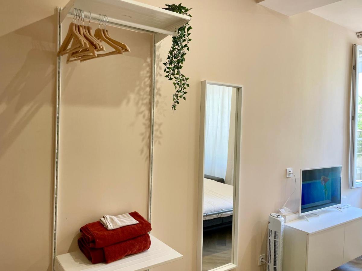 Studio Malibu Central, Lumineux Et Confortable Appartement Hyères Buitenkant foto